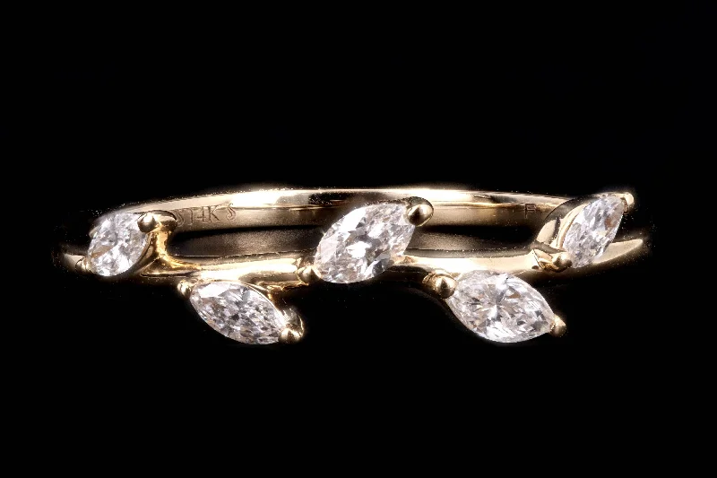 14K Gold Gold 0.25 Carat Marquise Diamond Leaf Band